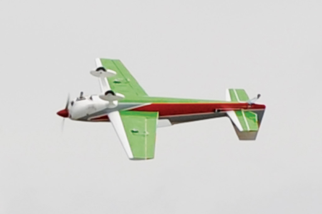 Extra 300S 22ccm 1600mm ARF