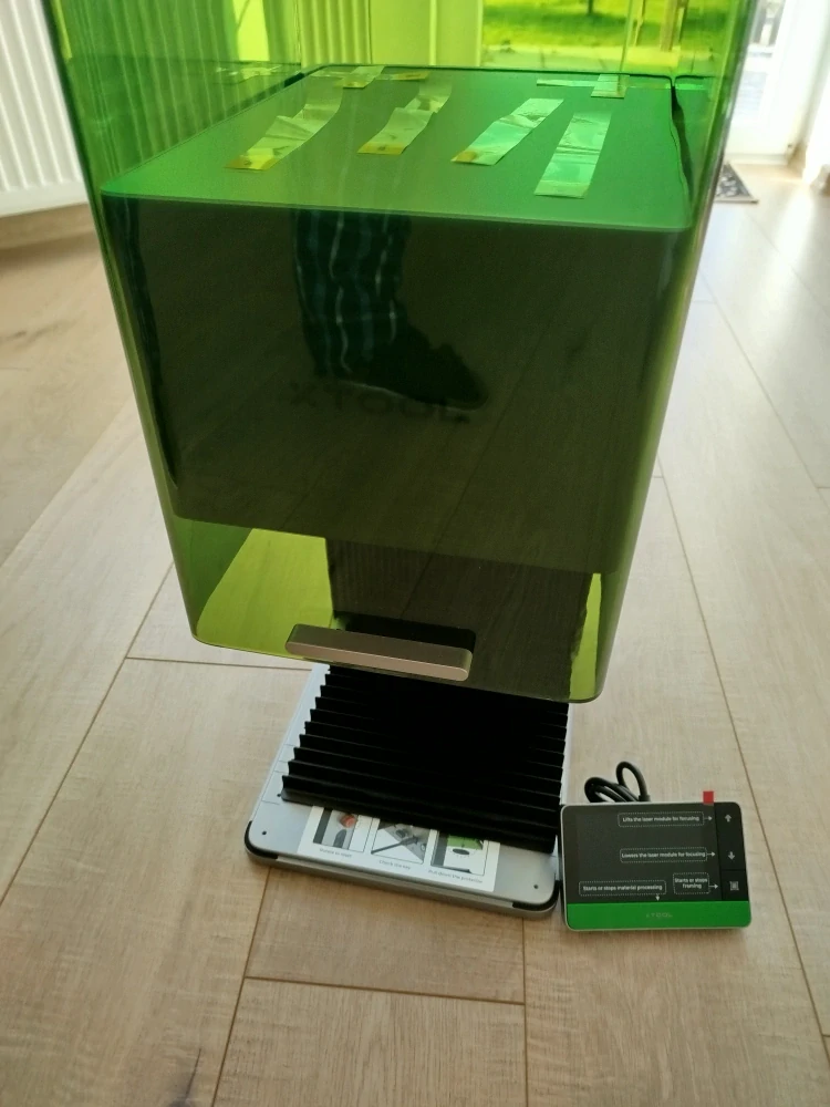 Laserový gravírovací stroj xTool F1 + sada xTool Conveyor