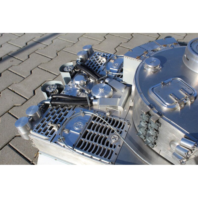 1/8 RC Tiger I celokovová verze BB