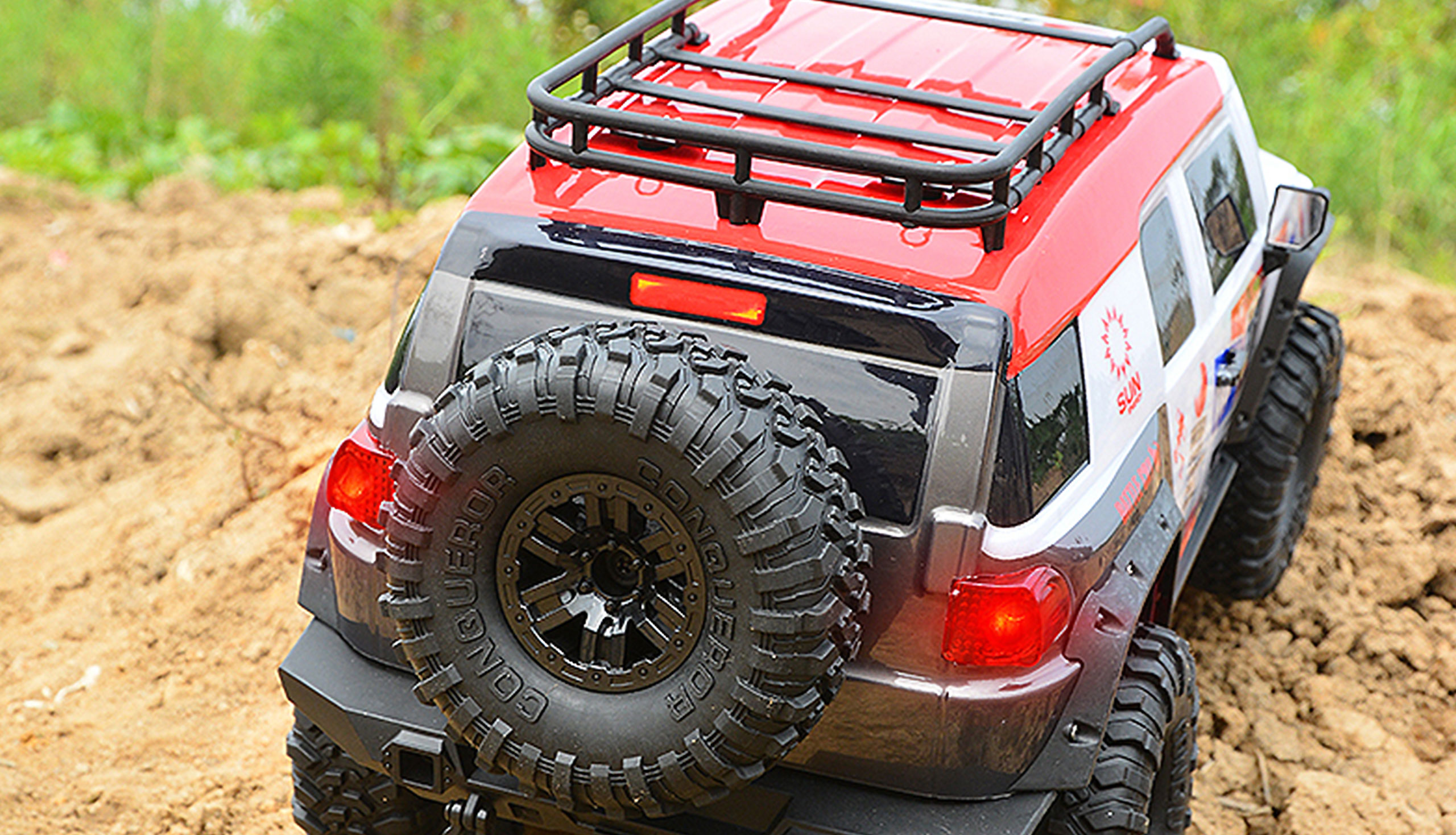 DIRT CLIMBING SUV RACE CRAWLER 4WD 1:10 RTR BÍLÁ/ČERVENÁ