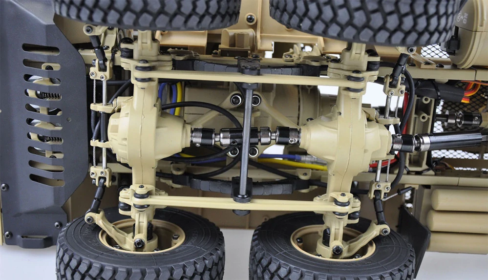 MilitaryTruck Oskosh 1:12 RTR pískový 8x8