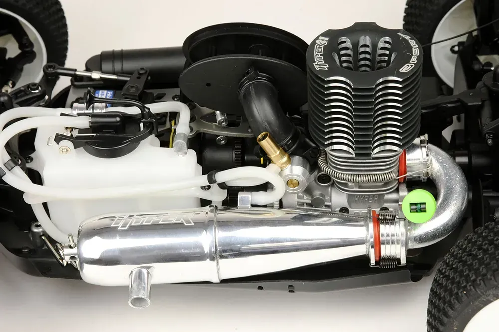 Hobao Hyper VS Nitro Buggy 21 1/8 s modrým tělem