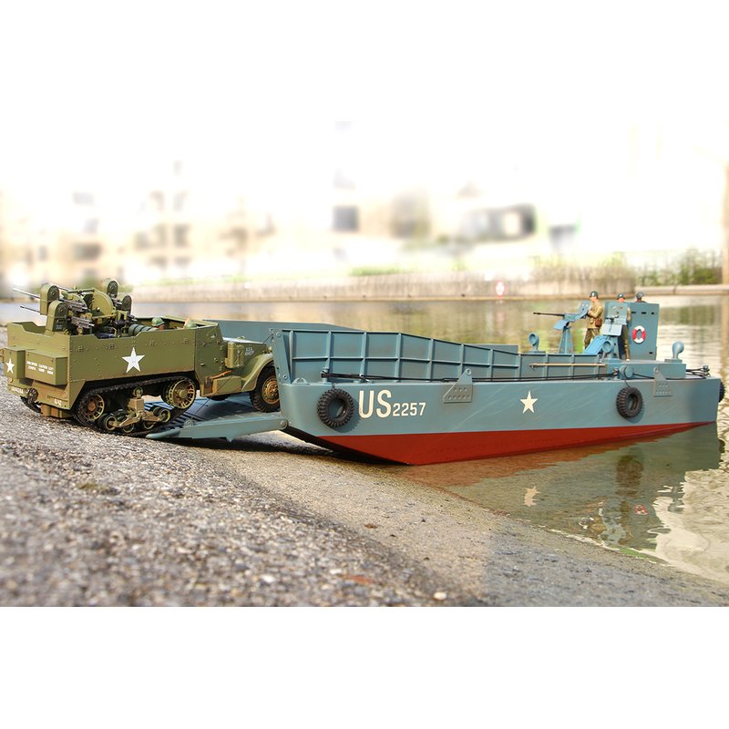 RC Vyloďovací plavidlo LCM3