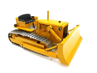 Hydraulický buldozer Caterpillar D7 1:14